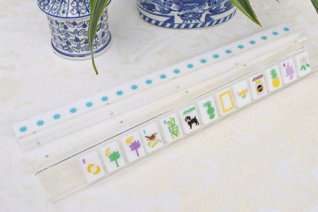 Clear Acrylic Mahjong Rack and Pusher, Set of 4