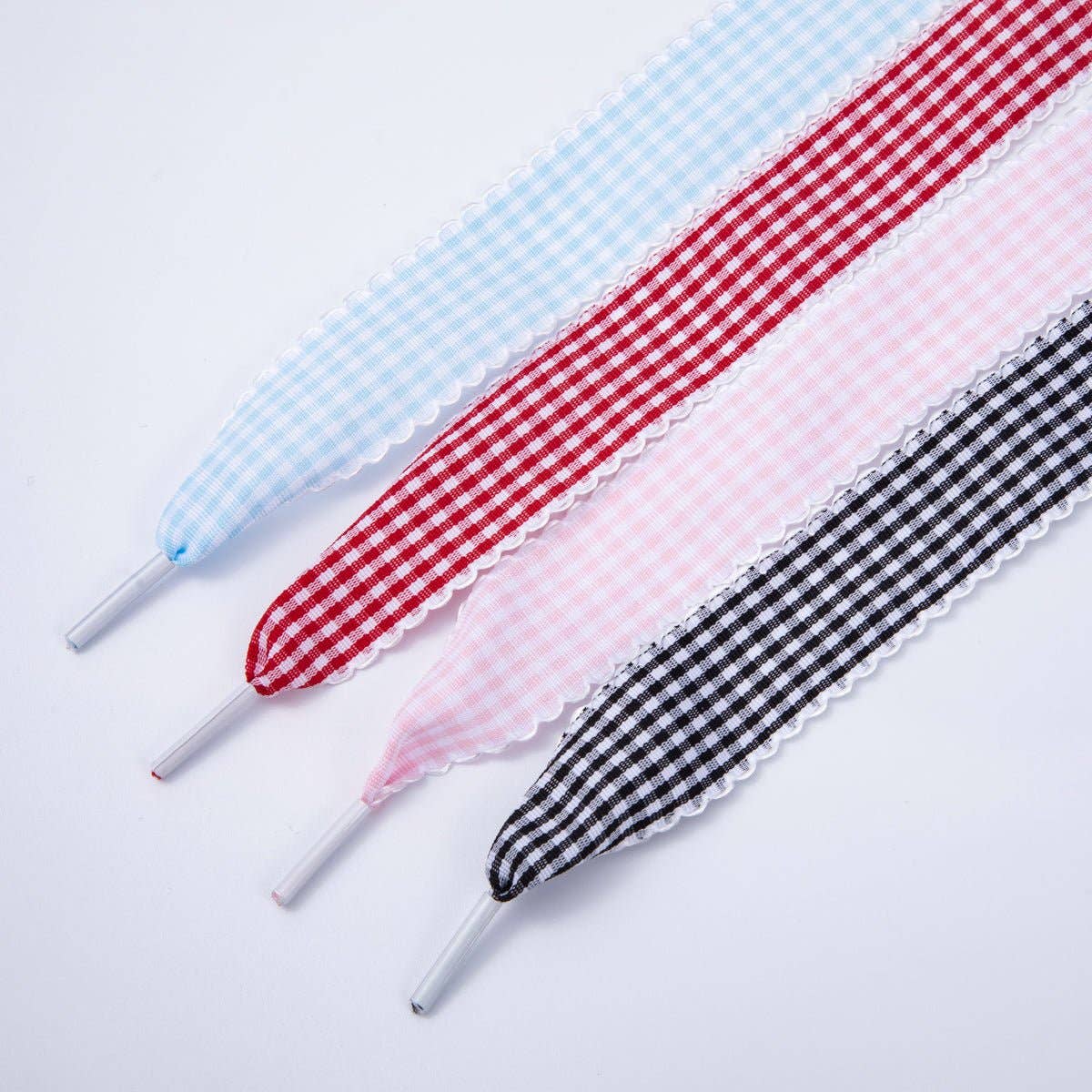 Black, Blue, Red, Pink Gingham Checkered Retro Ribbon Shoelaces | WB00296 - WB00299: Red
