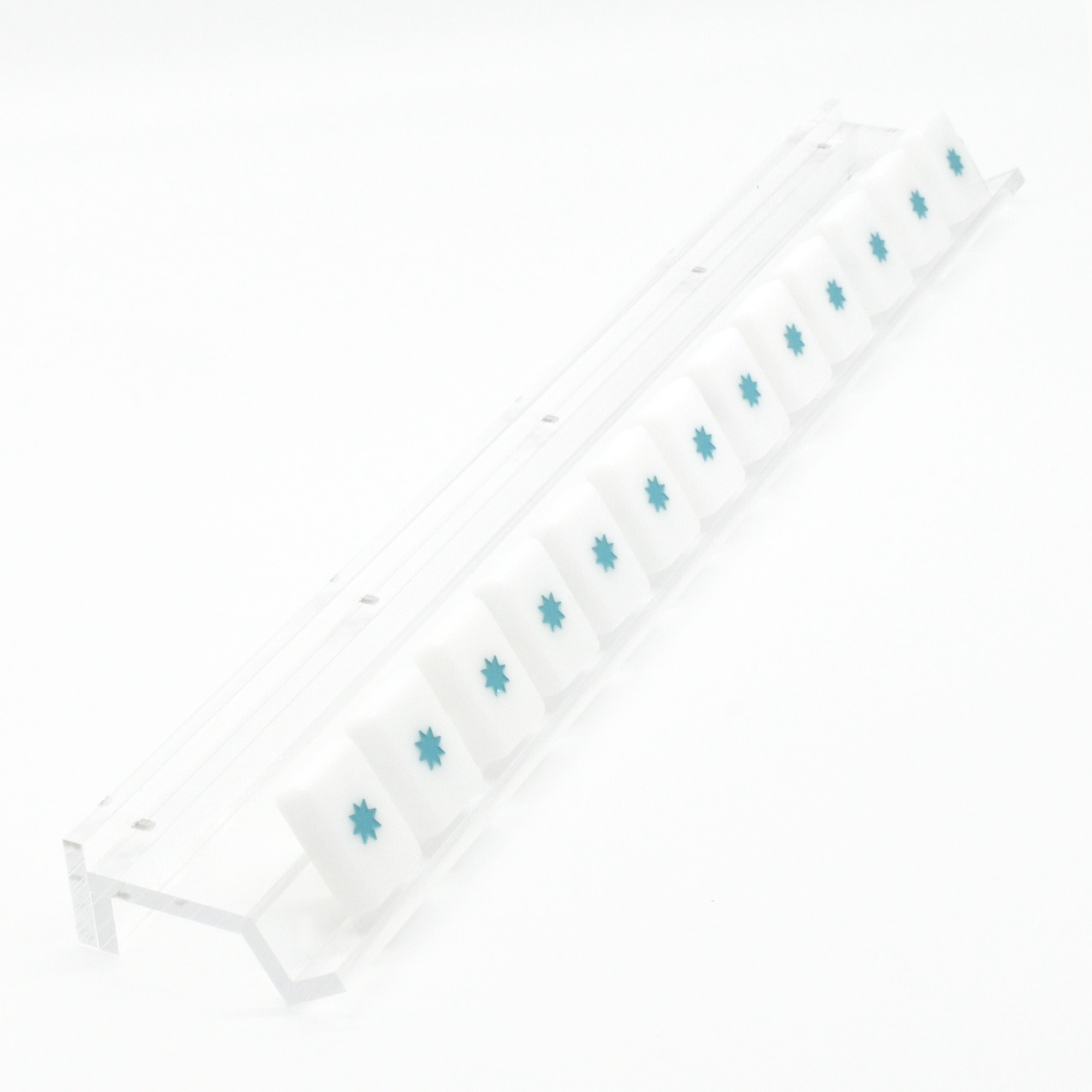 Clear Acrylic Mahjong Rack and Pusher, Set of 4