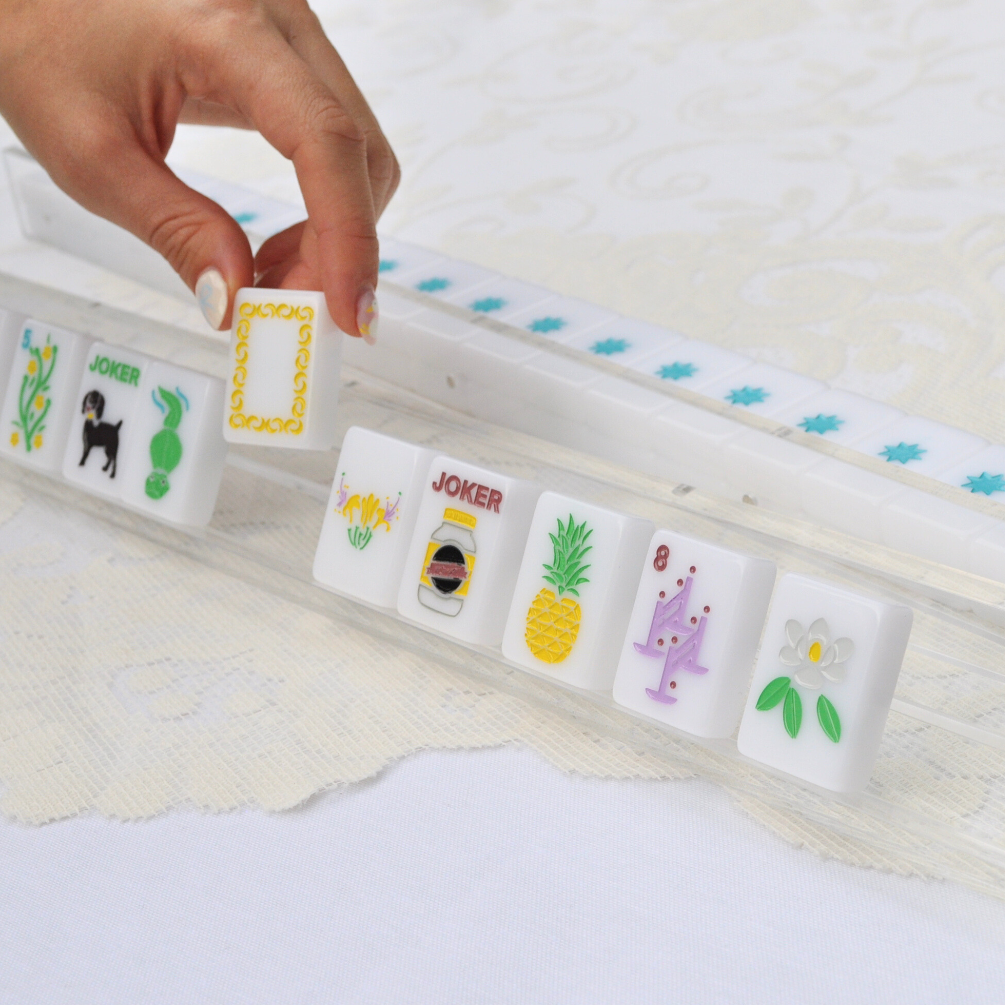 Clear Acrylic Mahjong Rack and Pusher, Set of 4