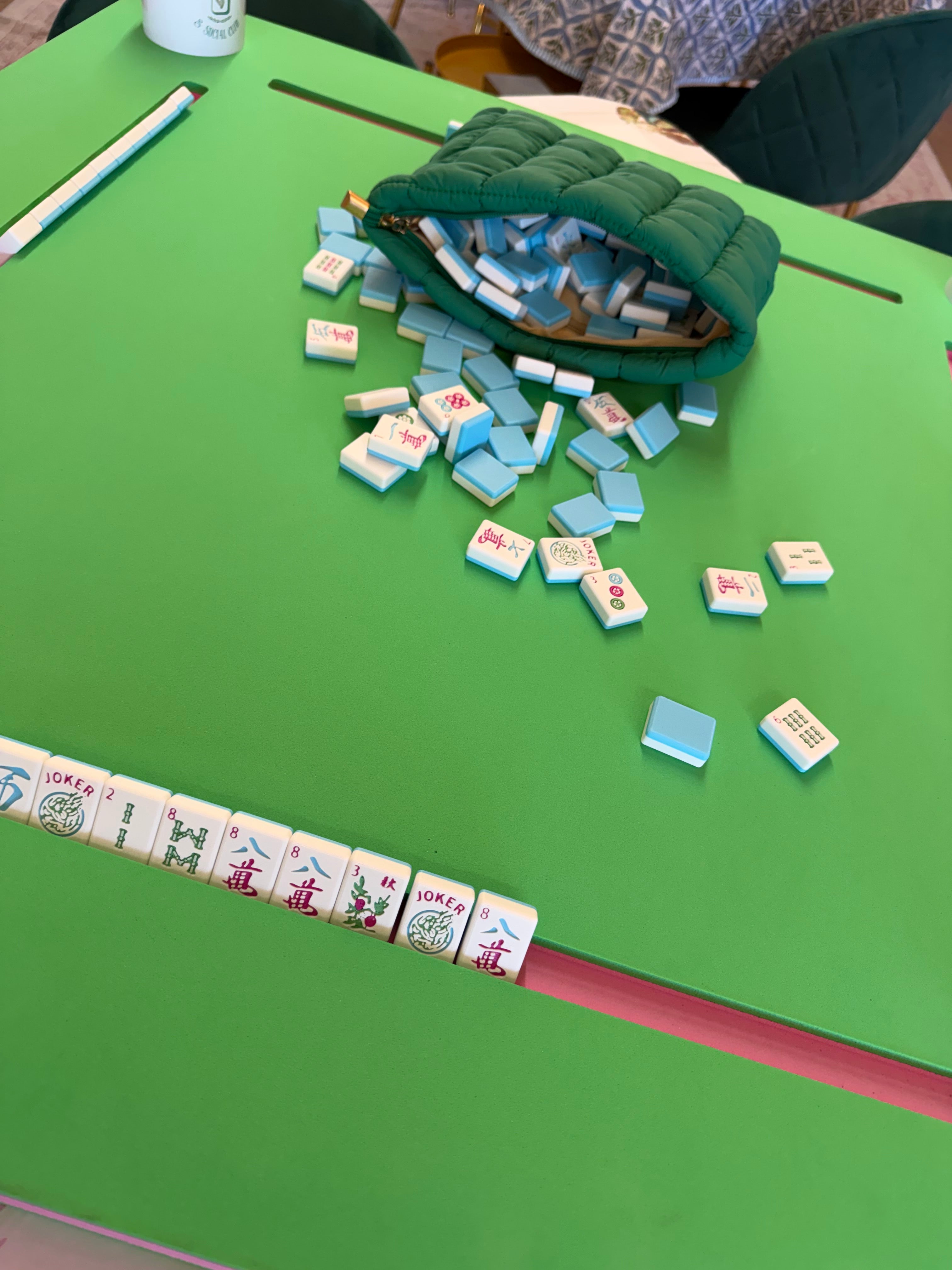 Mahjong Floating Table
