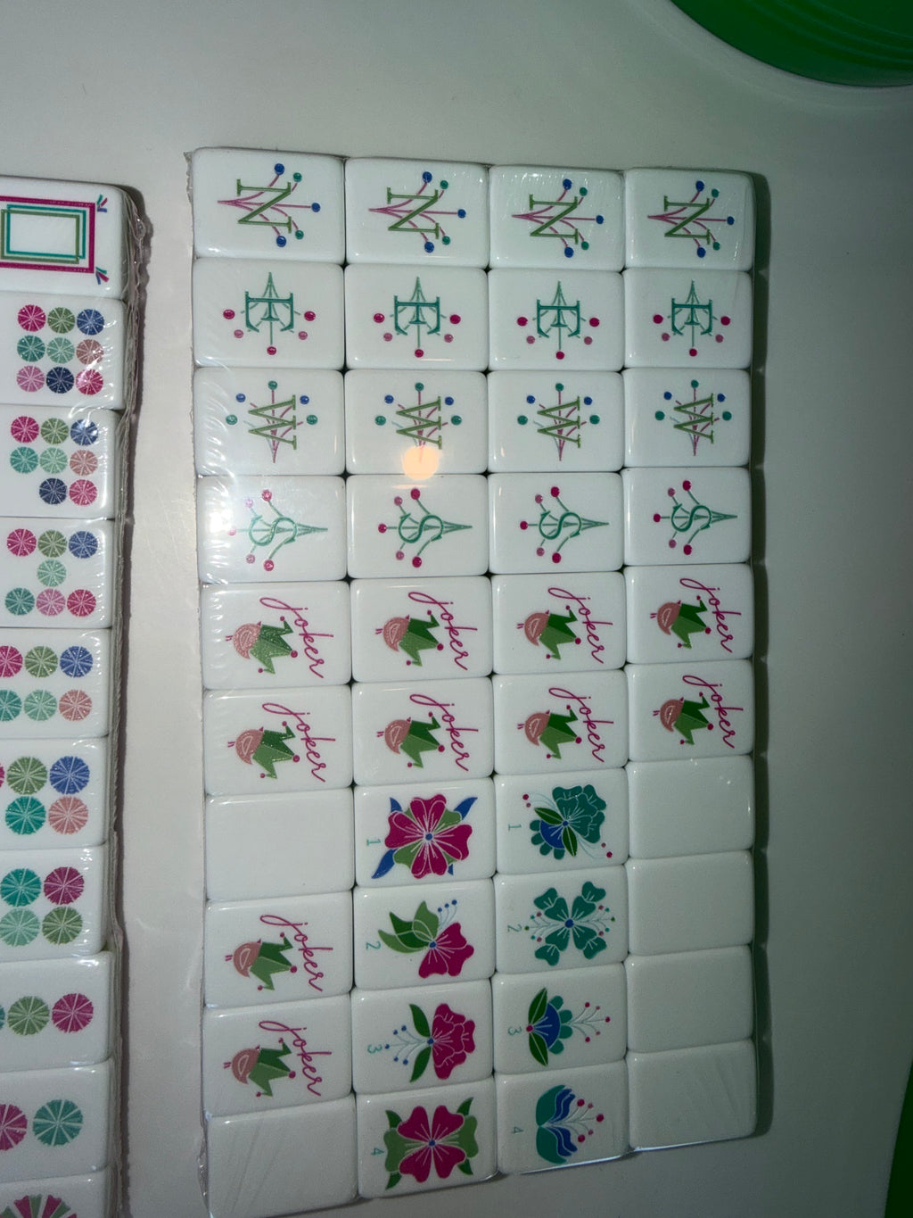 Luxury Dark Pink Mahjong Tiles