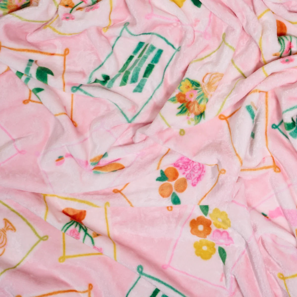 The Darling Effect It's Mahj Time Snuggle Up Plush Blanket